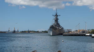 Battleship Missouri Memorial On Pearl Harbor Wallpaper