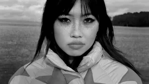 Beabadoobee Black And White Portrait Wallpaper