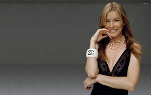 Beautiful Actress Ellen Pompeo Wallpaper