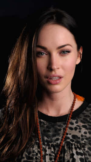 Beautiful Casual Megan Fox Iphone Wallpaper