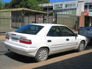 Beautiful Citroen Xantia Against Perfect Sunrise Wallpaper