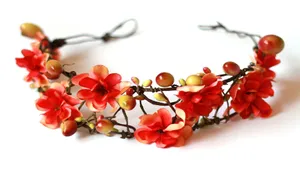 Beautiful Floral Crown On A Sunny Day Wallpaper