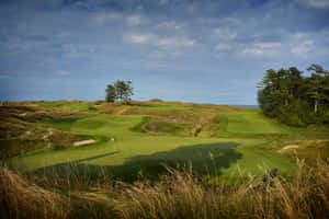 Beautiful Golf Green At Sunset Wallpaper