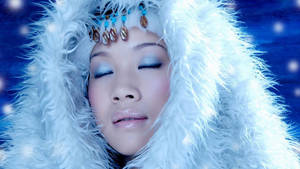 Beautiful Hd Woman Wearing Furry Hood Wallpaper