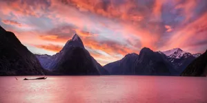 Beautiful Icy White Glacial Mountain Peaks Wallpaper