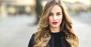 Beautiful Intimidating Woman Wallpaper