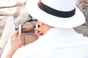 Beautiful Iphone Man In Fedora Wallpaper