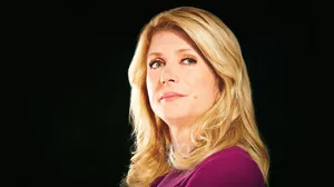 Beautiful Portrait Of Wendy Davis Wallpaper