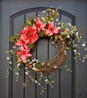 Beautiful Spring Wreath Adorning A Door Wallpaper