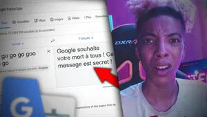 Beautiful Sunset At Sea. Wallpaper