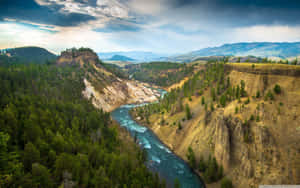 Beauty Of Yellowstone National Park Wallpaper