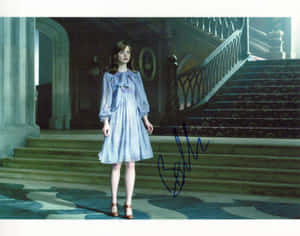 Bella Heathcote Flaunting Her Elegant Style Wallpaper