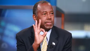Ben Carson Making An Okay Sign Wallpaper