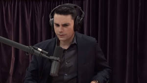 Ben Shapiro American Conservative Commentator Wallpaper