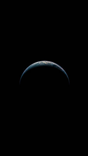 Best Oled Dark Shadowed Earth Wallpaper