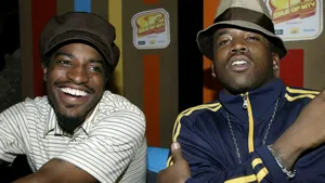 Big Boiand Andre3000 Smiling Wallpaper
