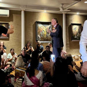 Bill De Blasio Being Photographed Wallpaper