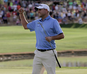 Bill Haas Doing Fist Pump Wallpaper