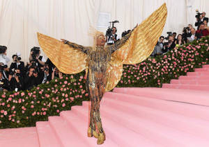 Billy Porter At The 2019 Met Gala Wallpaper