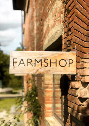 Block Font Farm Shop Signage Wallpaper