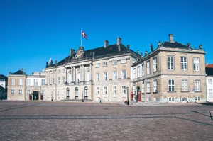 Blue Sky In Amalienborg Palace Wallpaper