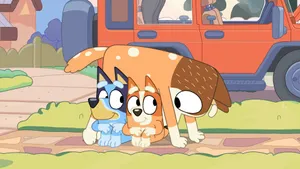 Blueyand Bingo Playtime Outside Wallpaper