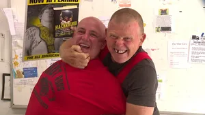 Bob Backlund Goofing With A Fan 2017 Wallpaper
