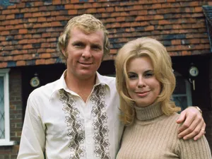 Bobby Moore And Tina Moore Wallpaper