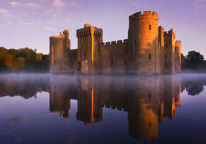 Bodiam Castle Misty Dawn Reflection Wallpaper
