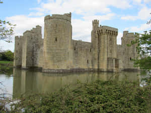 Bodiam Castle Reflection Wallpaper