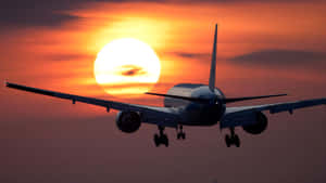 Boeing 737 Sunset Landing Wallpaper