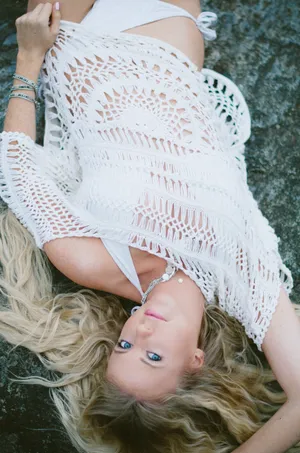 Bohemian Style Portrait Woman Lying Down Wallpaper