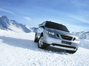 Bold Elegance: The Saab 9-7x Suv Wallpaper