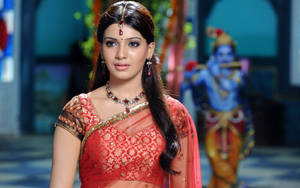 Bollywood Actress Samantha Ruth In A Beautiful Saree Wallpaper