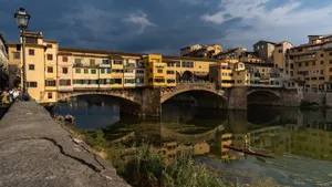 Boutique Program Alumni Ponte Vecchio Wallpaper