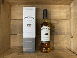 Bowmore No.1 Islay Malt Whisky Wallpaper