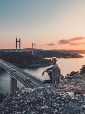 Brave At The Top Of Bridge Wallpaper