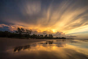 Breathtaking Sunset Over Darwin Harbour In Darwin, Australia Wallpaper