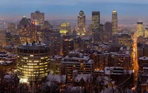 Breathtaking View Of Montreal City In Winter Wallpaper