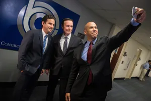 Brian Schatz Takes A Selfie Along With Cory Booker Wallpaper