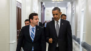 Brian Schatz Walking With Barack Obama Wallpaper