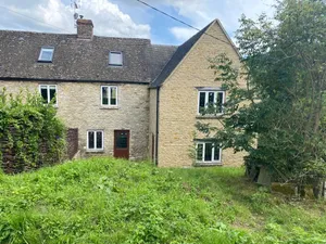 Bright Sunlit Living Room With Modern Comfort Wallpaper