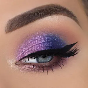 Brighten Up Your Eyes With This Attractive Purple Eye Shadow Wallpaper