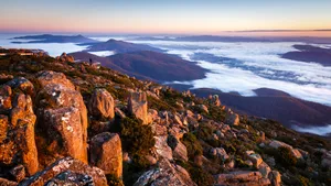 Brisk Movement Of The Water In The Ocean Wallpaper