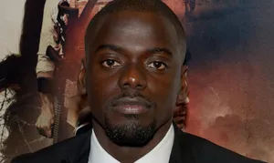 British Actor And Screenwriter Daniel Kaluuya Wallpaper