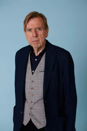 British Actor Timothy Spall Posing For A Portrait Wallpaper