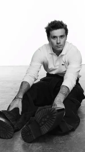 Brooklyn Beckham Casual Style Wallpaper