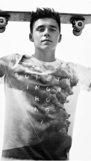 Brooklyn Beckham Skateboard Style Wallpaper