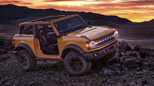 Brown Ford Bronco Diamond Car Wallpaper