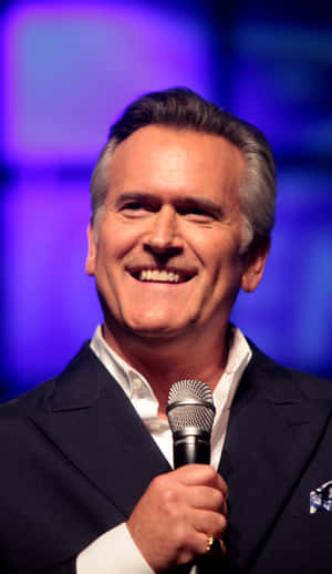 Bruce Campbell [wallpaper] Wallpaper